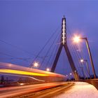 Geisterzug durch die Berliner Brücke in Halle/S