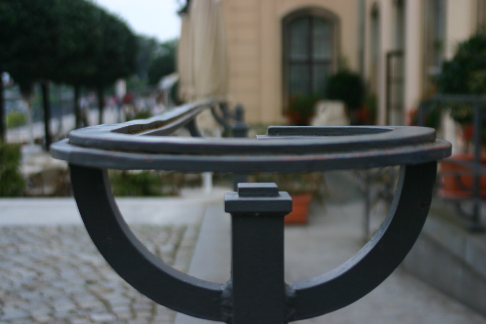 Geländer aus Eisen, von vorn Foto & Bild | architektur, stadtlandschaft