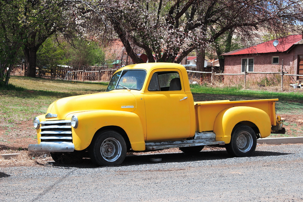 gelber Lastesel - Chevy Pickup