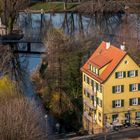 Gelbes Haus am Neckar