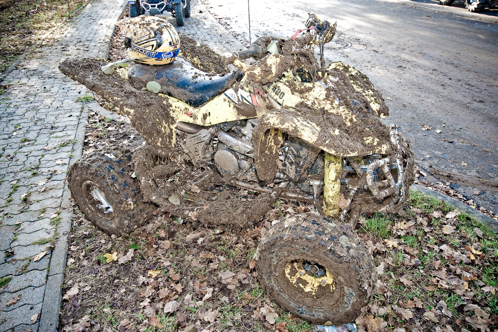 Gelderlandenduro 2009 - Industriegelände Quads Aussteiger :-)