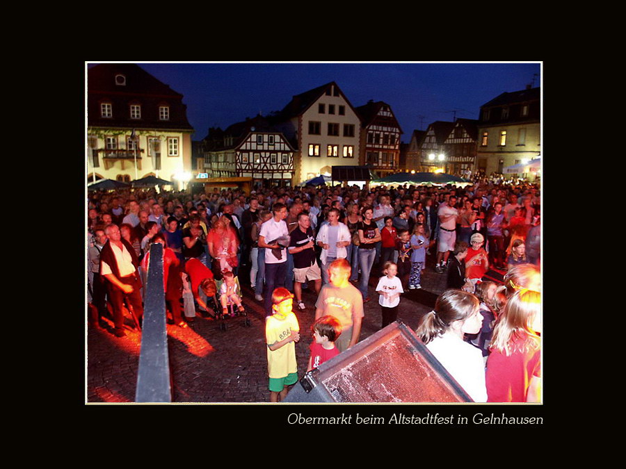 Gelnhäuser Obermarkt bei Nacht...