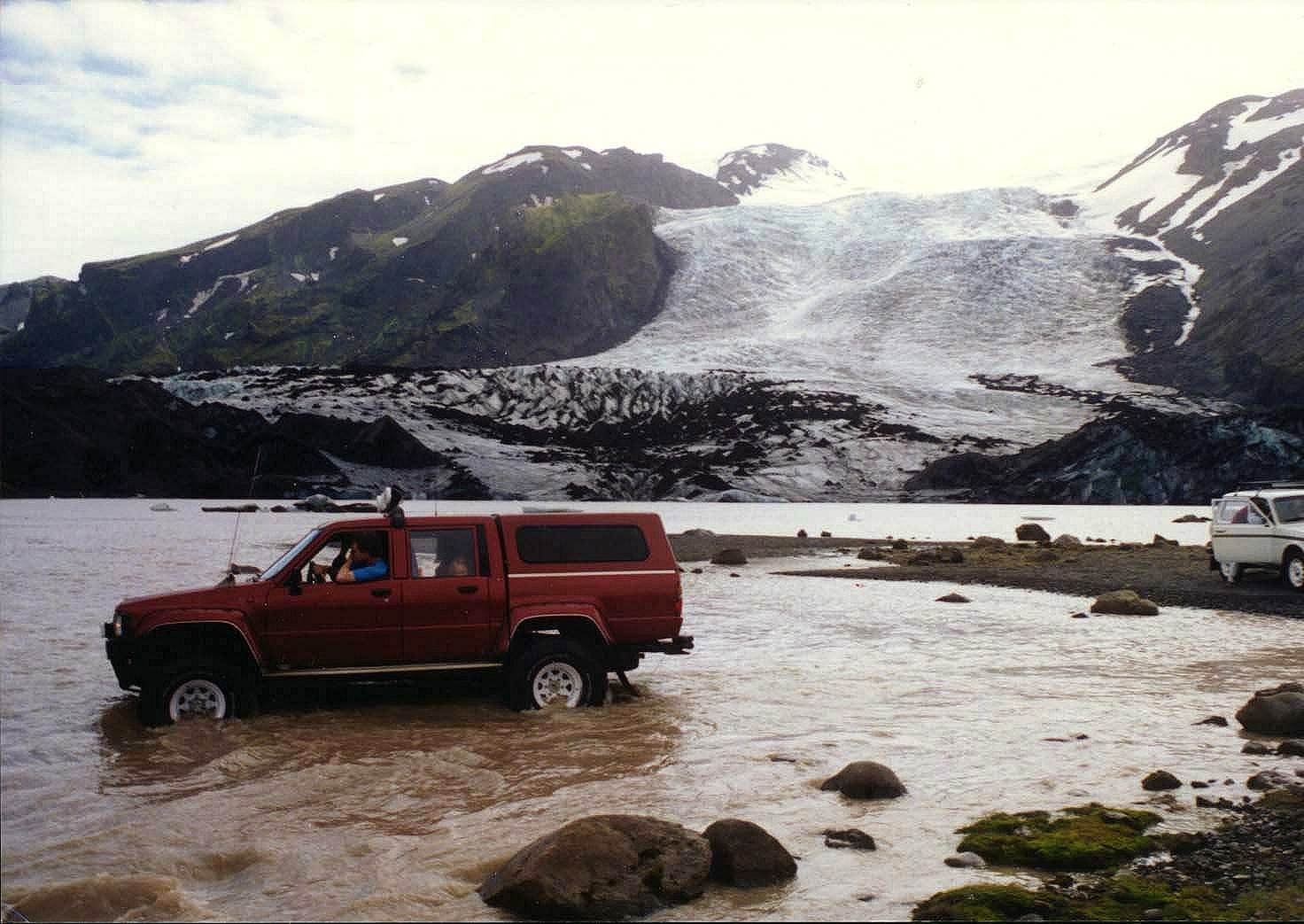 - GELÖST - Wo waren wir? Wie heißt der Gletscher, der hinter dem See zu sehen ist?