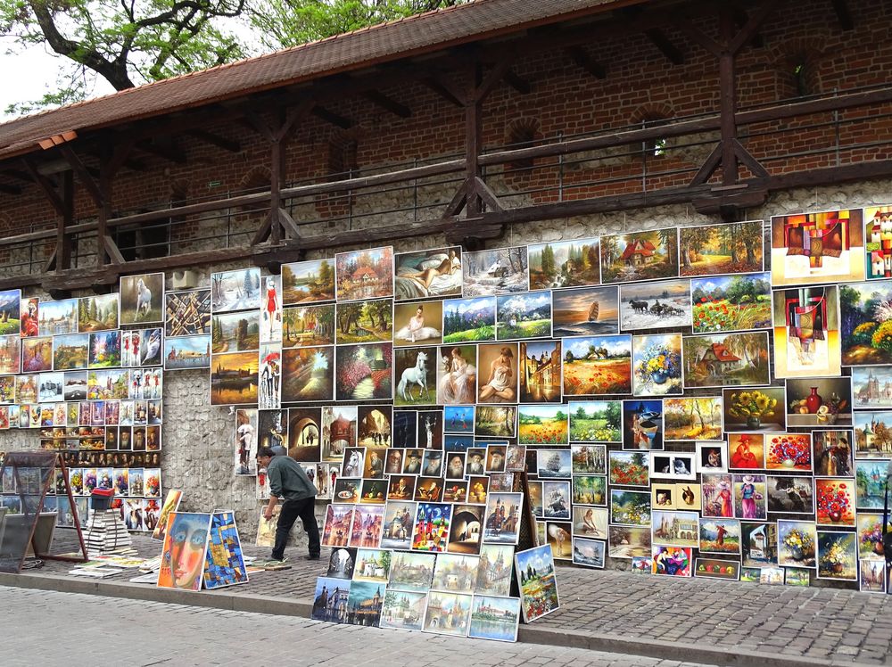 "Gemäldegalerie" an der Stadtmauer...