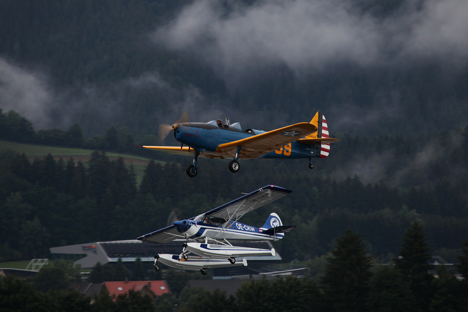 Gemeinsamer Überflug