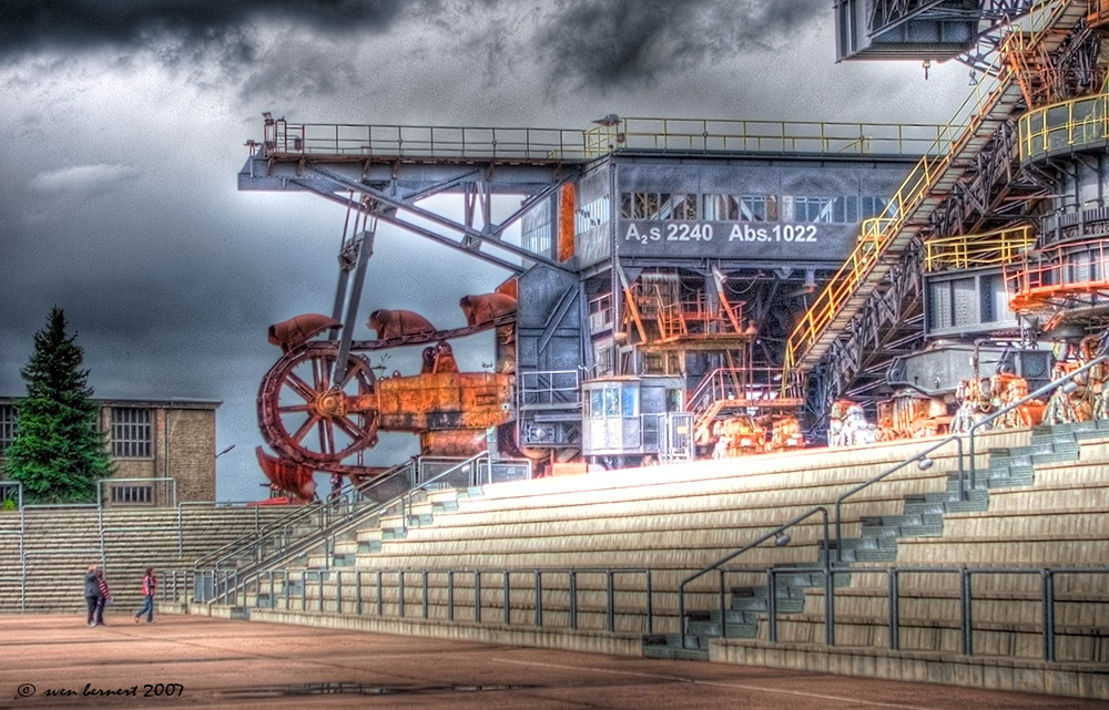 "Gemini" Zweiteiliger Absetzbagger auf Schienenfahrwerk 1022 A2s 2240