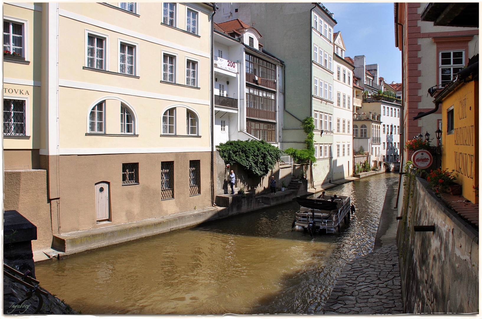 gemütlich durch Prag zu tuckern