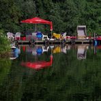 gemütlicher Platz am See