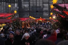 Gemütliches Schlendern über den Weihnachtsmarkt ?