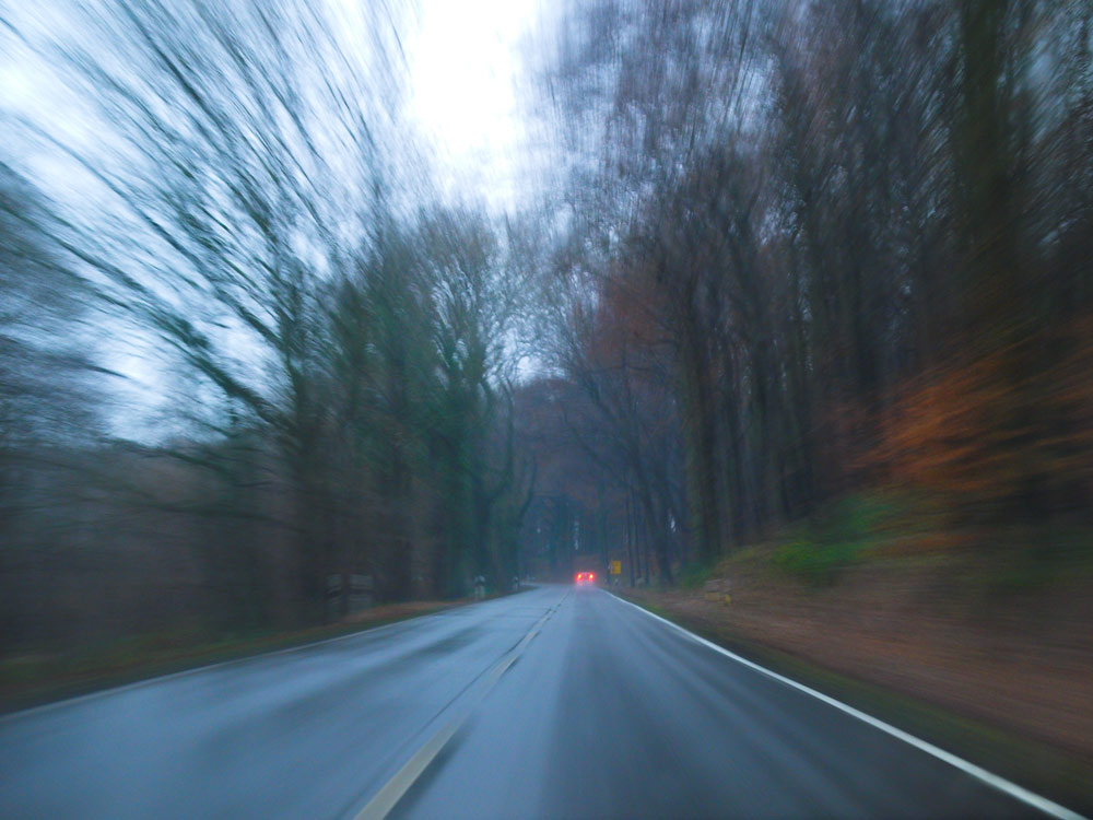 genau 100 km/h, Herr Wachtmeister