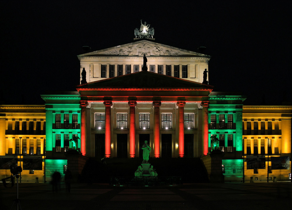 Gendarmenmarkt, Schauspielhaus