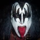 Gene Simmons von Kissin-Time