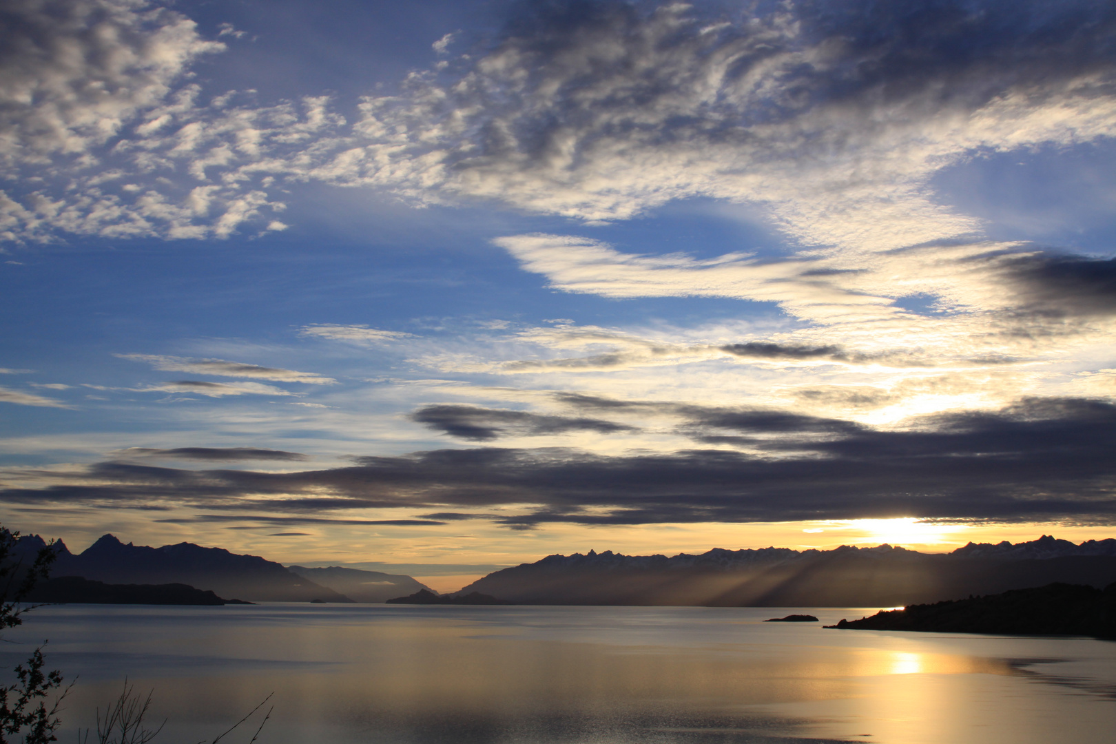 General Carrera lake at sunrise