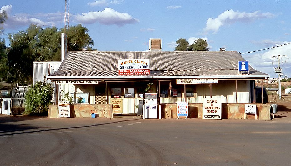 General Store und Tankstelle in White Cliffs