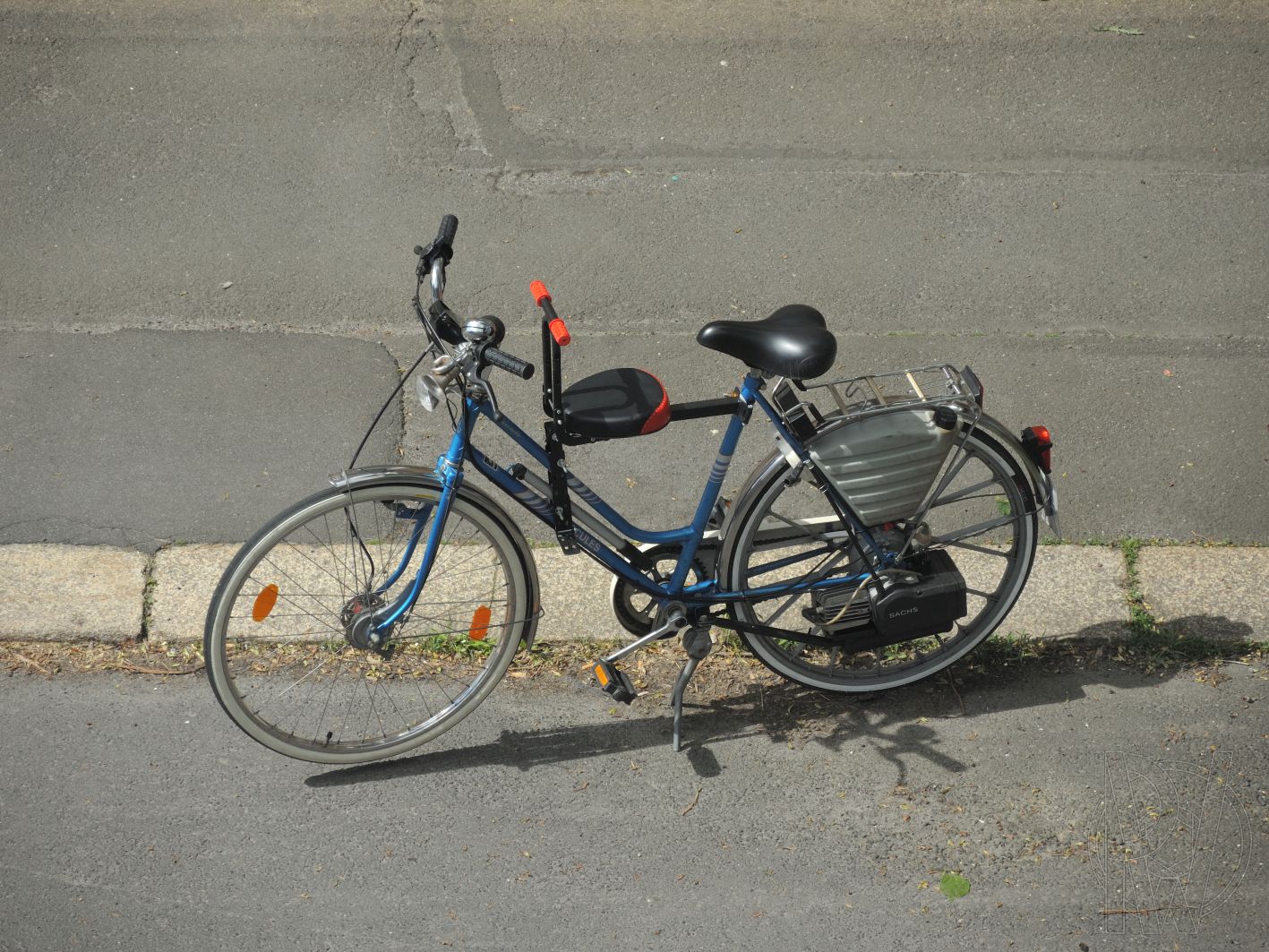 Generation Fahrrad mit Hilfsantrieb vor Pedelecs & E-Bike