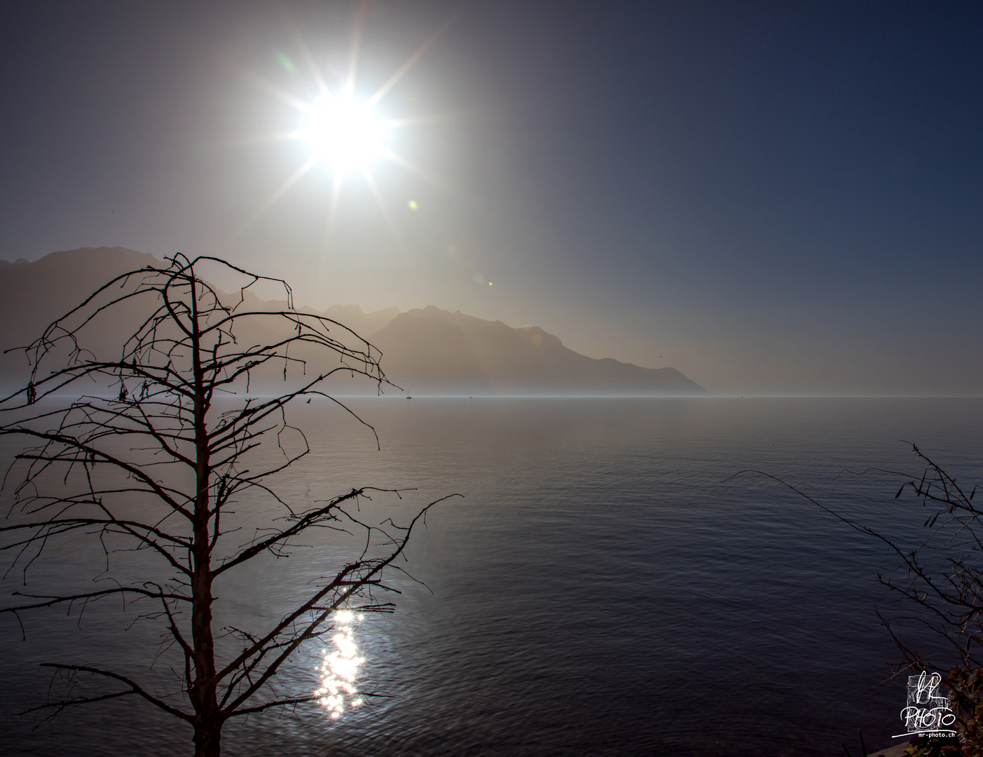 Genfersee im Dunst