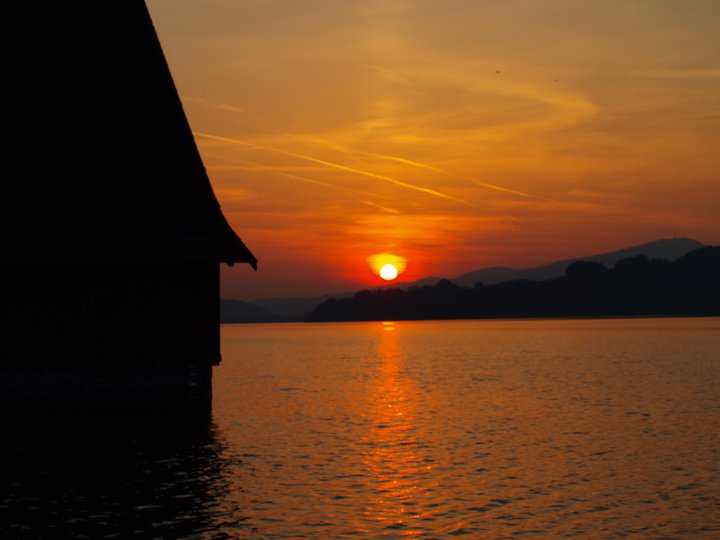 genieß den sonnenaufgang aber ebenso den sonnenuntergang