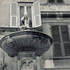 Genova, particolare di piazza Campetto