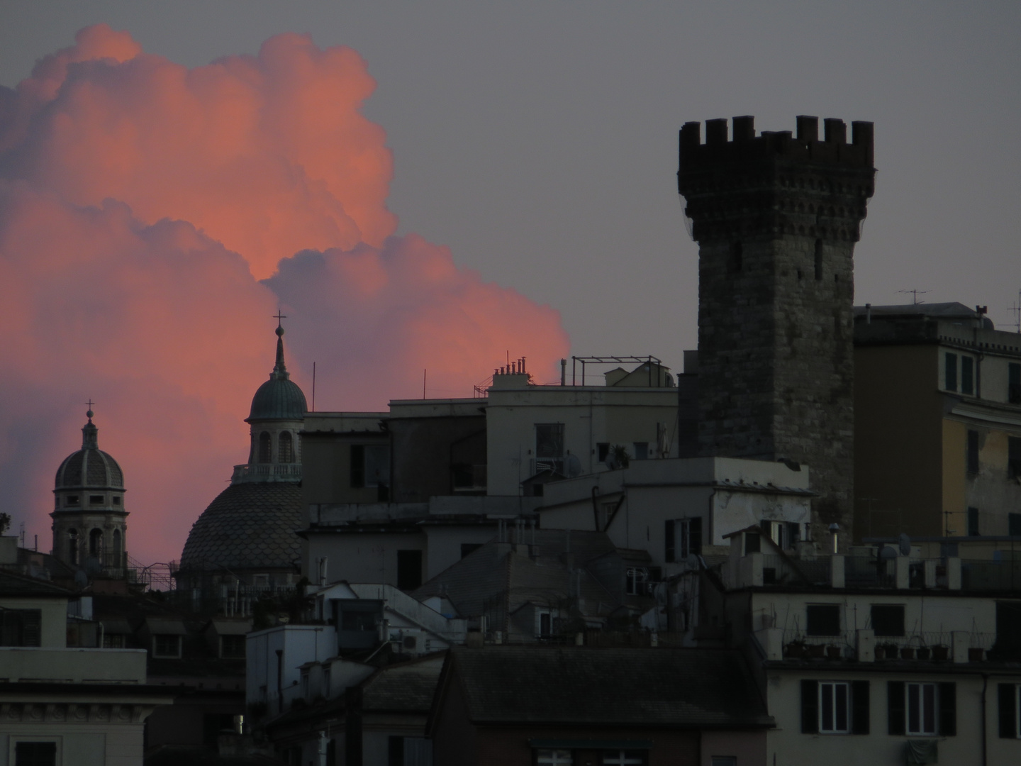 Genova tramonto