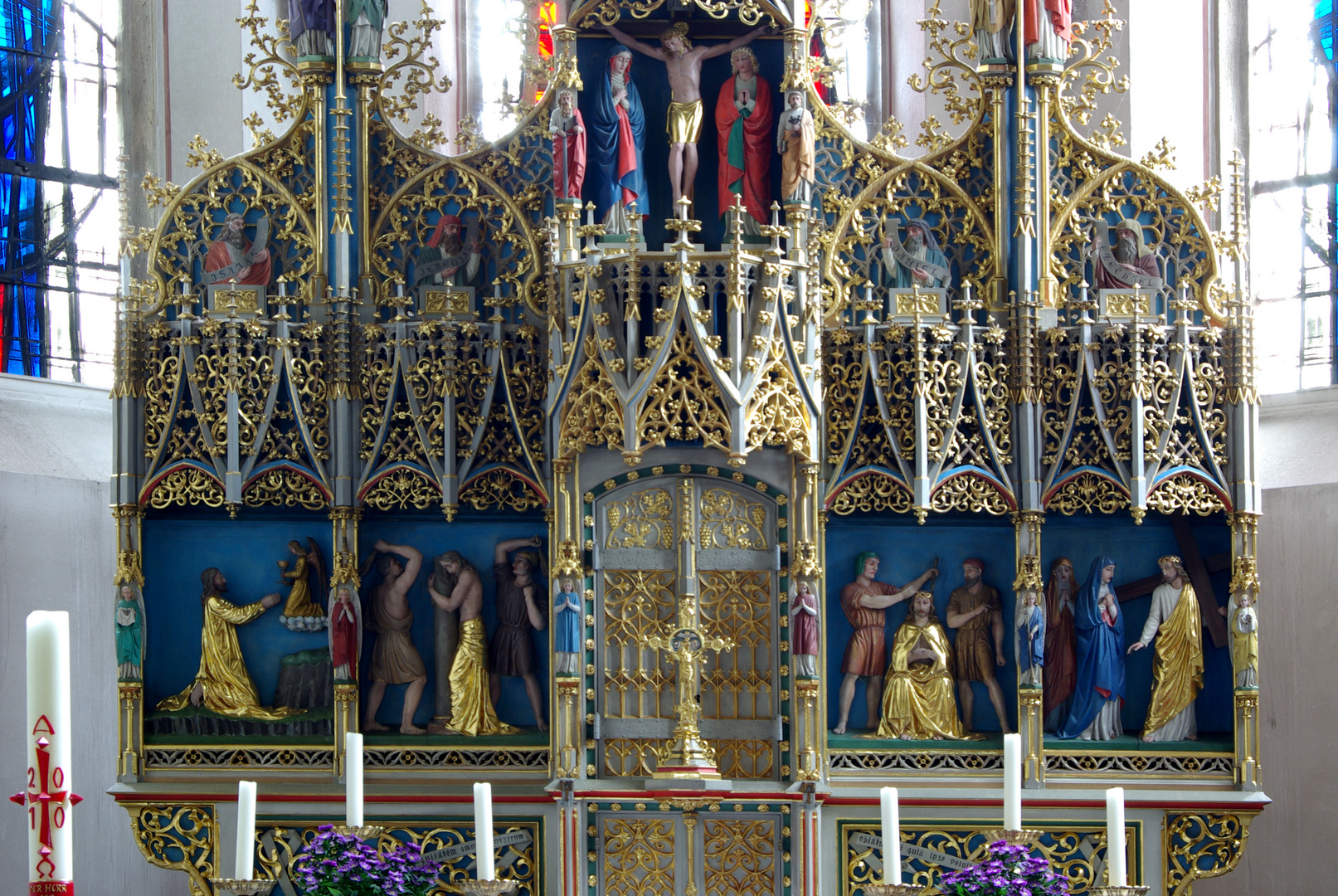 Genovevakirche Obermendig / Eifel (Altar)