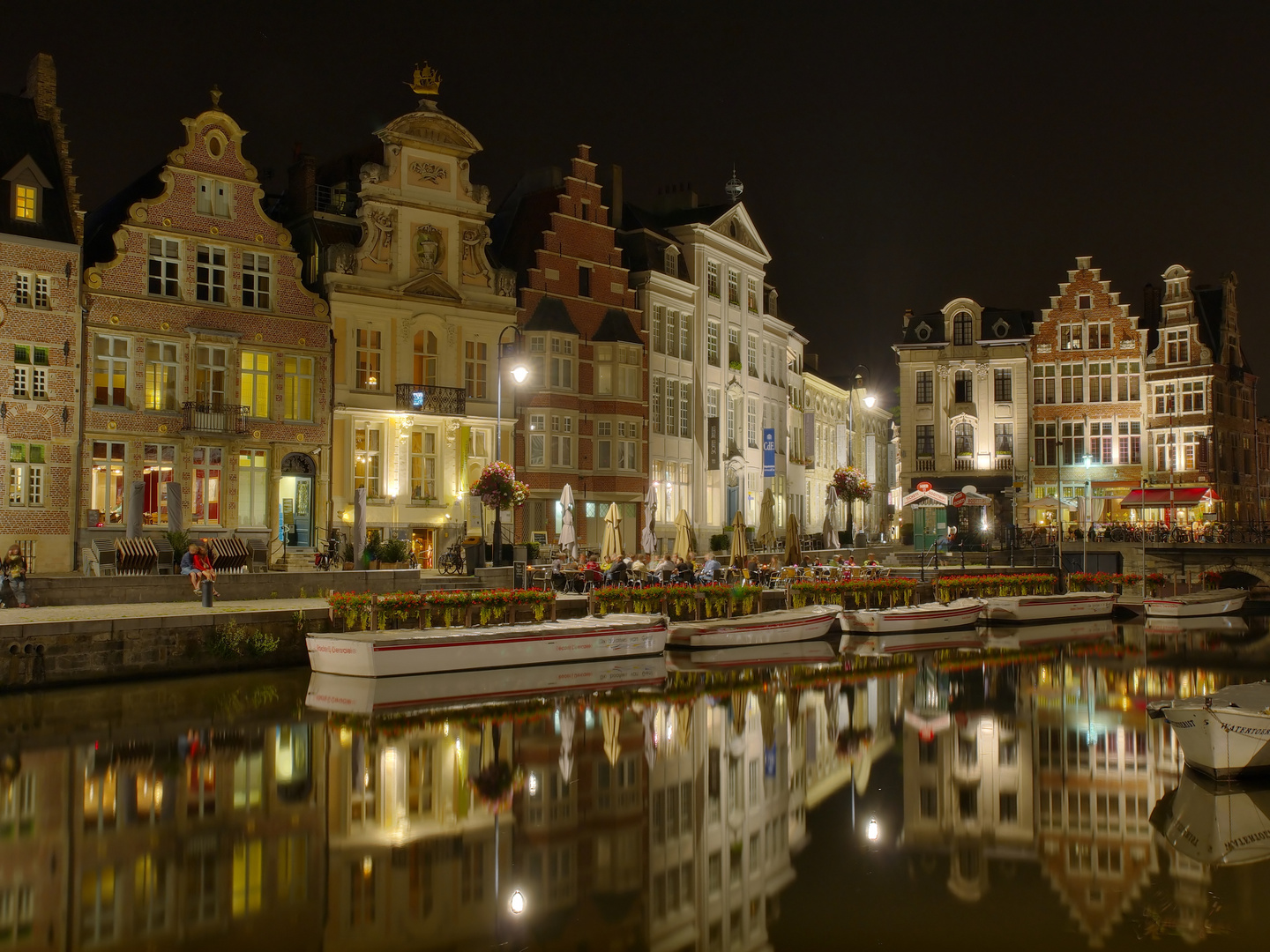 Gent bei Nacht