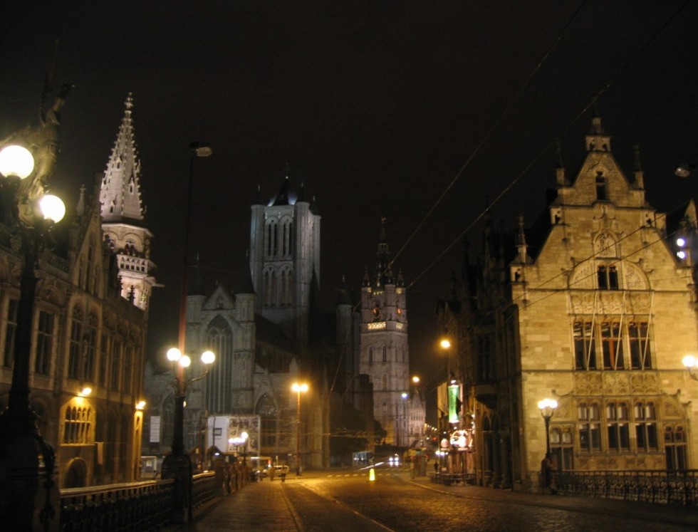 Gent bei Nacht