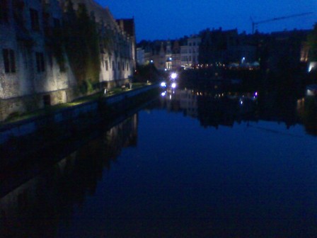 Gent (Belgio) Azzurro notturno