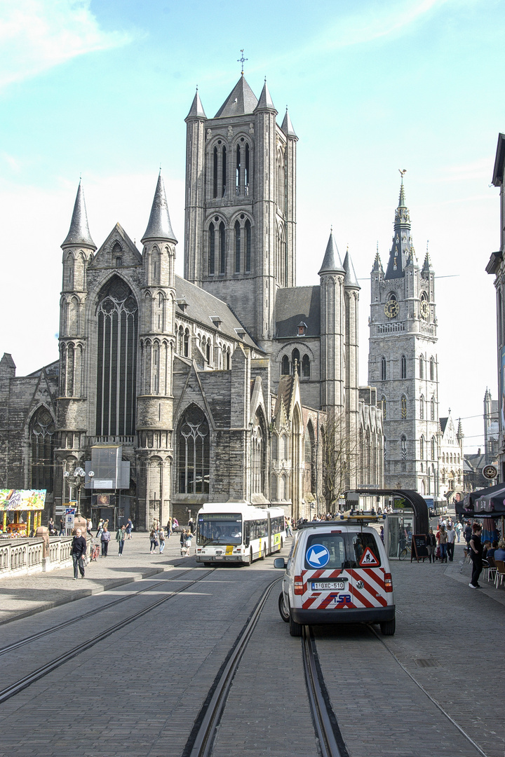 Gent - Sint Michielsplein - Sint Niklaaskerk - Belfort - 01