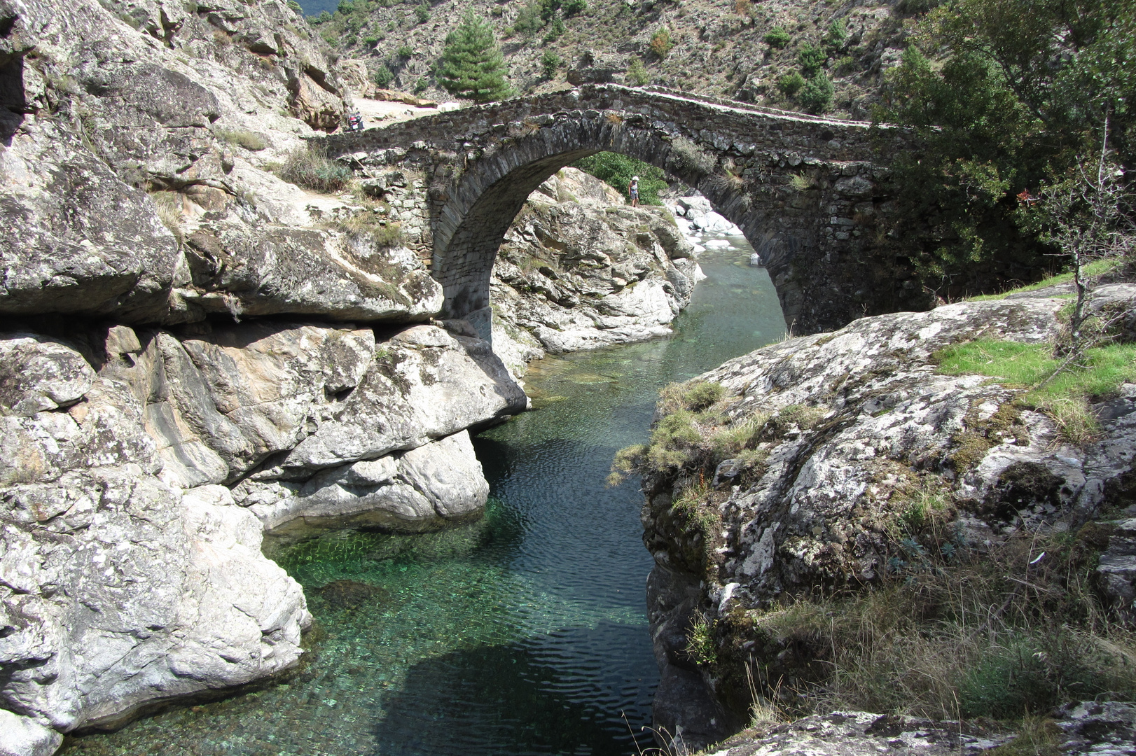 genuesische Brücke bei Asco aus dem 15. Jh.