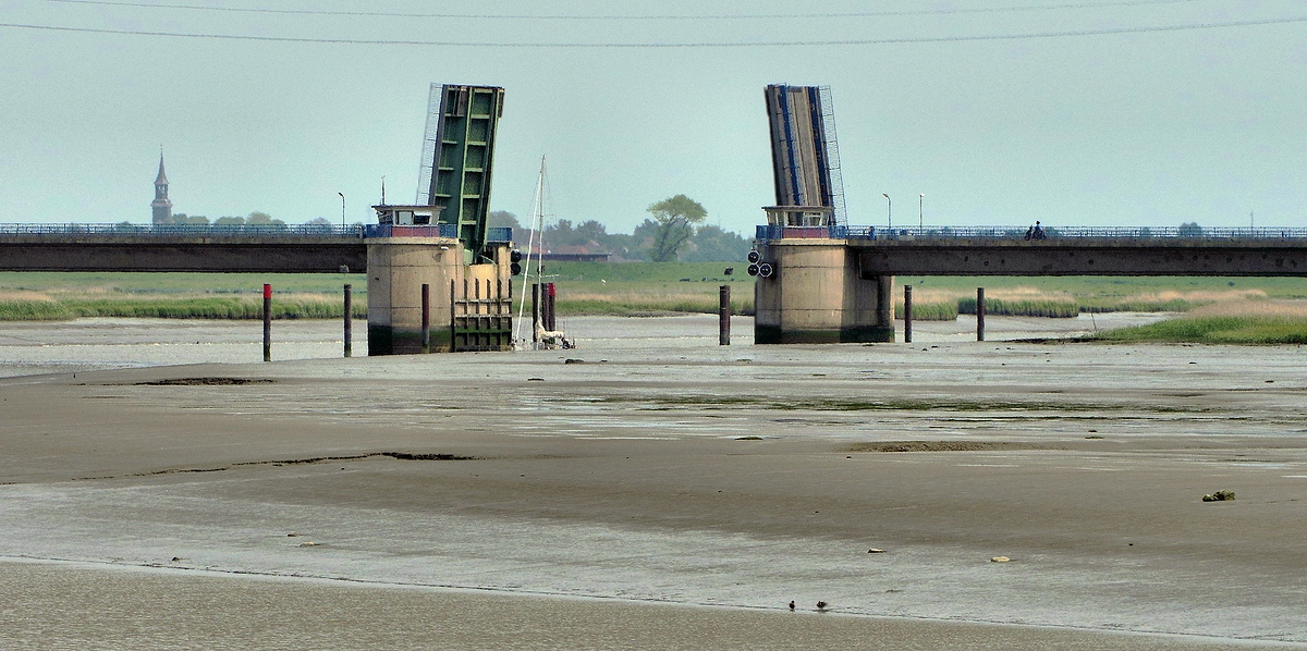 Geöffnet für ein Segelboot