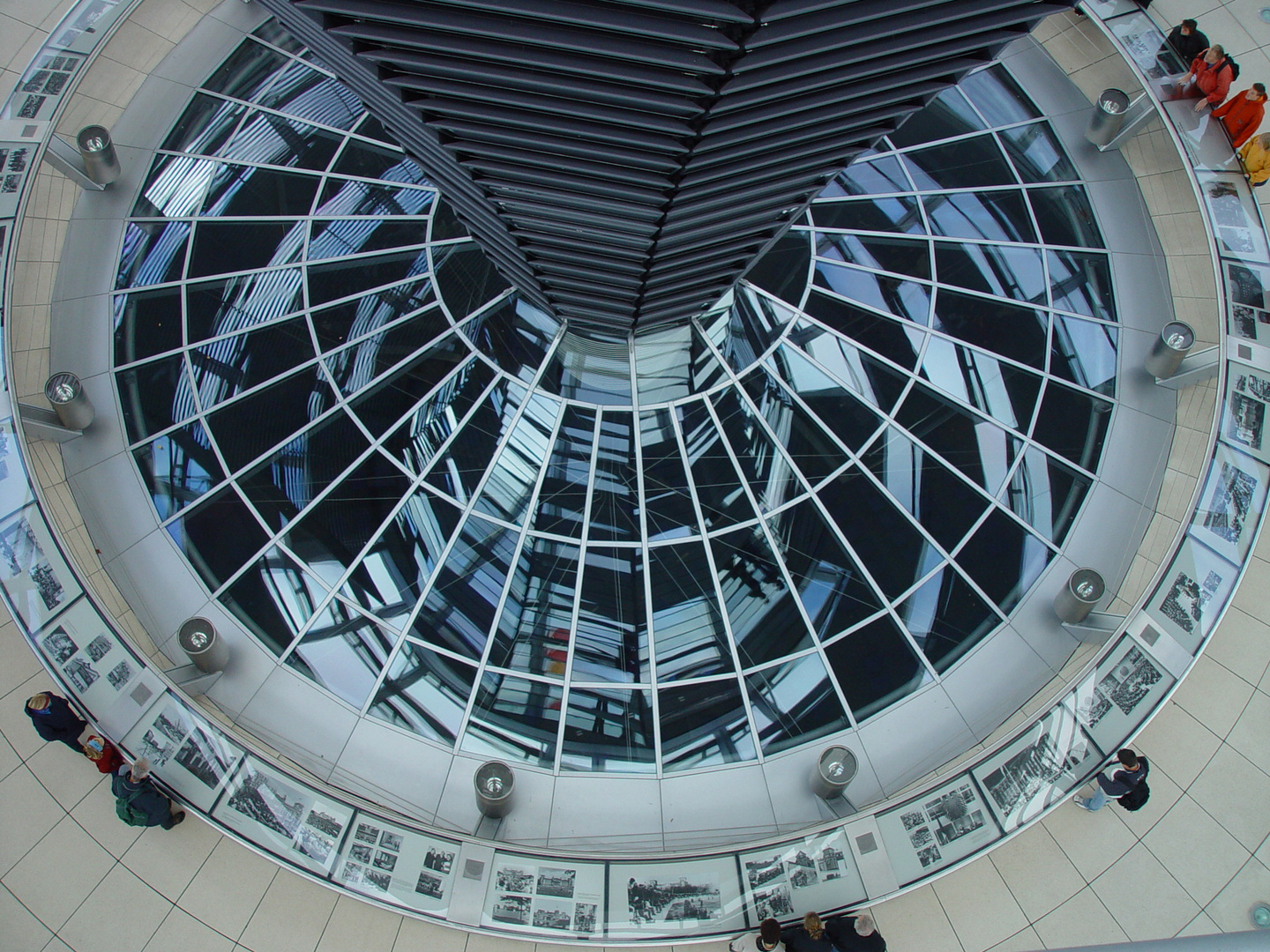 Geometrie in der Reichstagskuppel