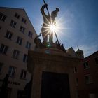 Georgsbrunnen im Gegenlicht