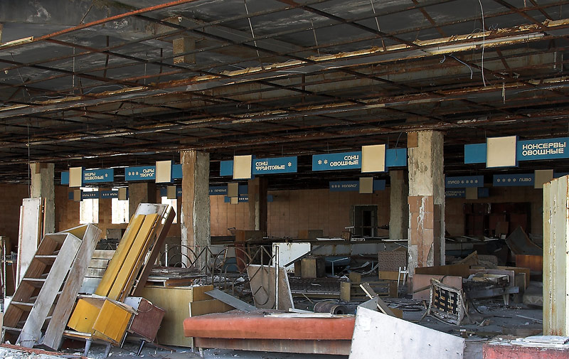 Geplünderter Supermarkt in Pripjat