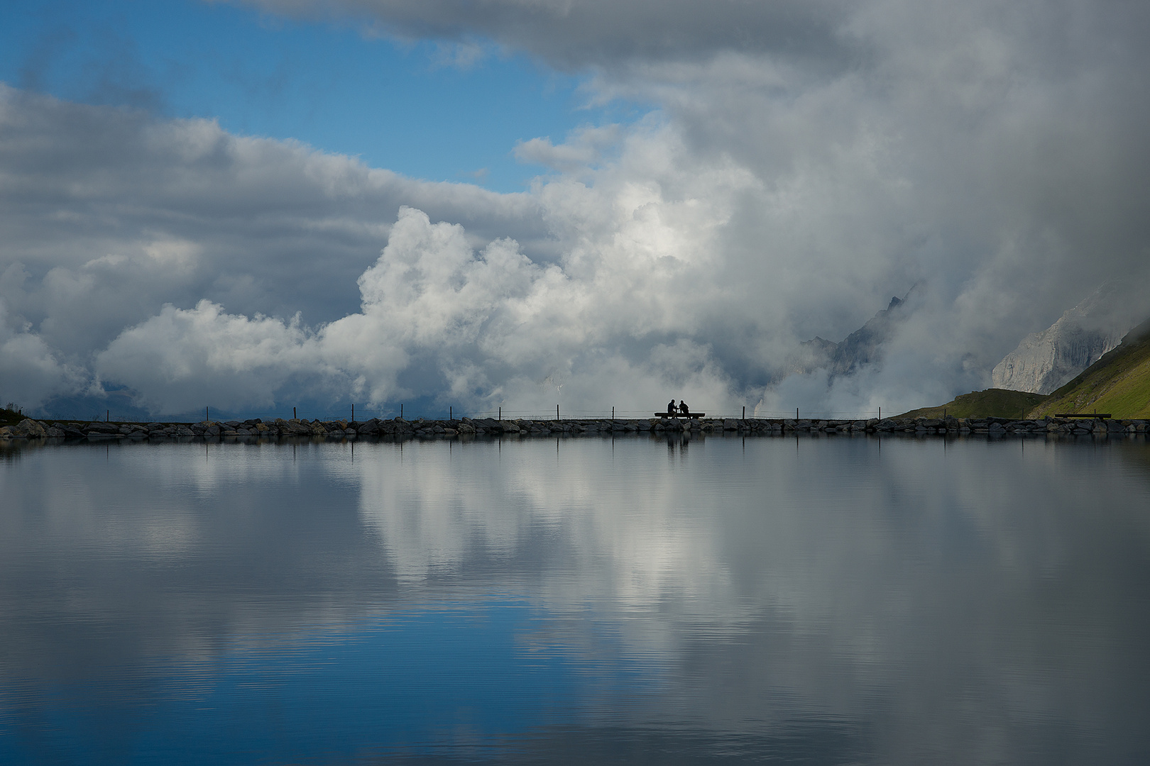 Gepräch am EigerSee