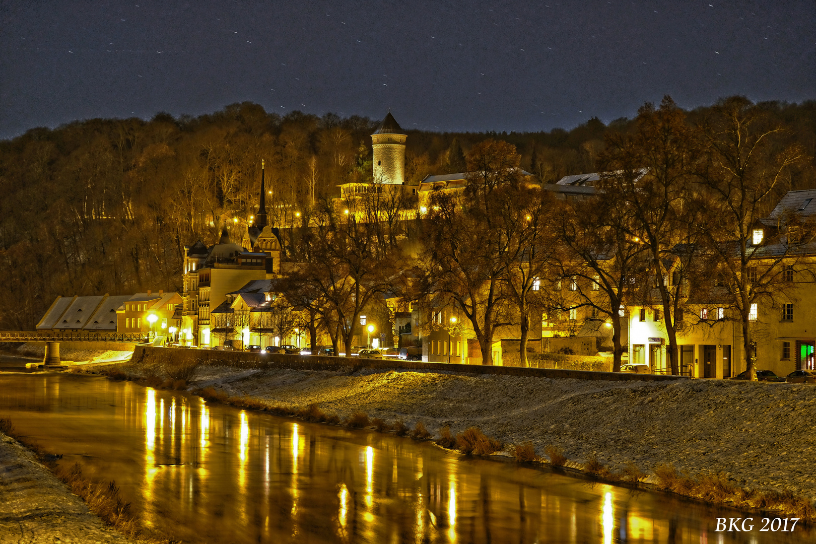 Gera-Untermhaus mit Blick über die Elster im "Wintermantel"