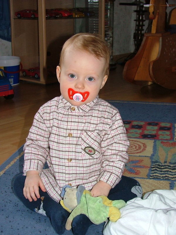 gerade 1. Jahr geworden Foto & Bild | kinder, babies, menschen Bilder ...
