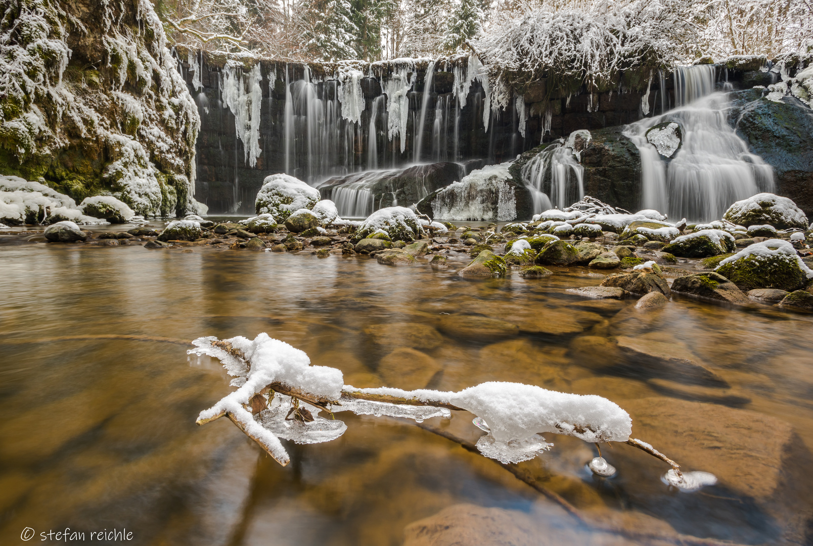 ** Geratser Wasserfall **