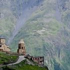 Gergeti Sameba (Dreifaltigkeitskirche) / Mount Kazbek / Georgien