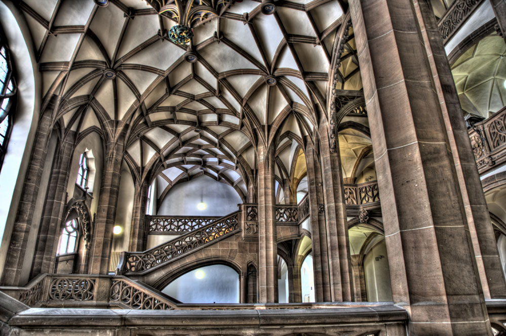 gerichtsbebäude moabit , treppenhaus hdr