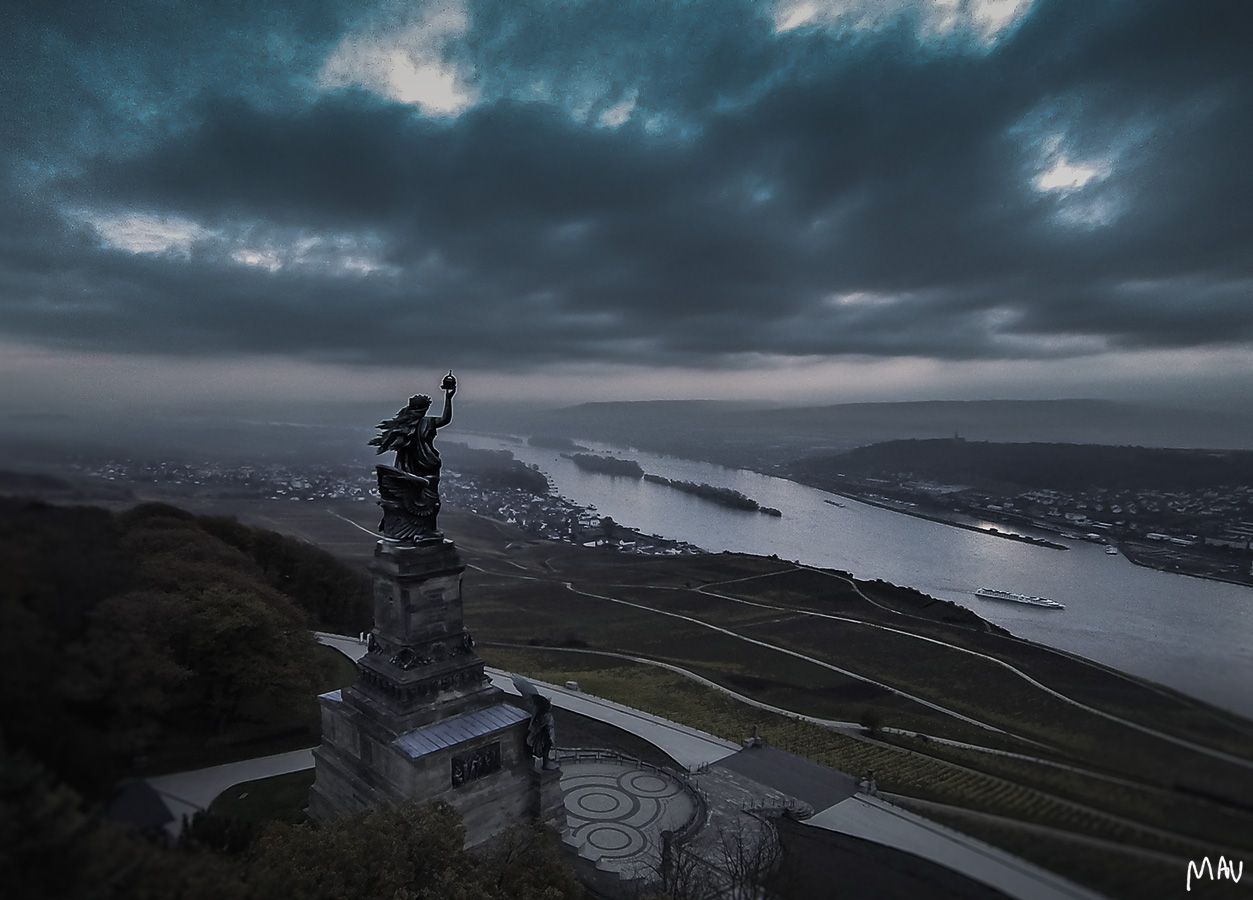 Germania, Niederwalddenkmal Foto & Bild | jahreszeiten ...