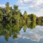 Gernsheimer Badesee im Spätsommer