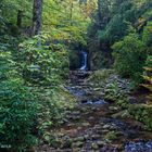 Gerolsauer Wasserfall eingerahmt vom Wald