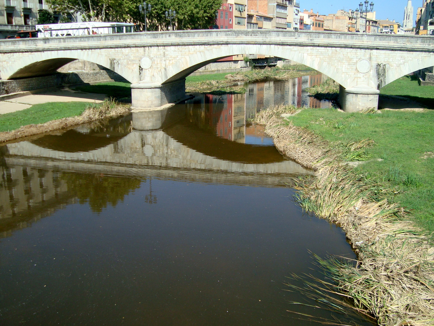  Gerona PONT DE PEDRA 