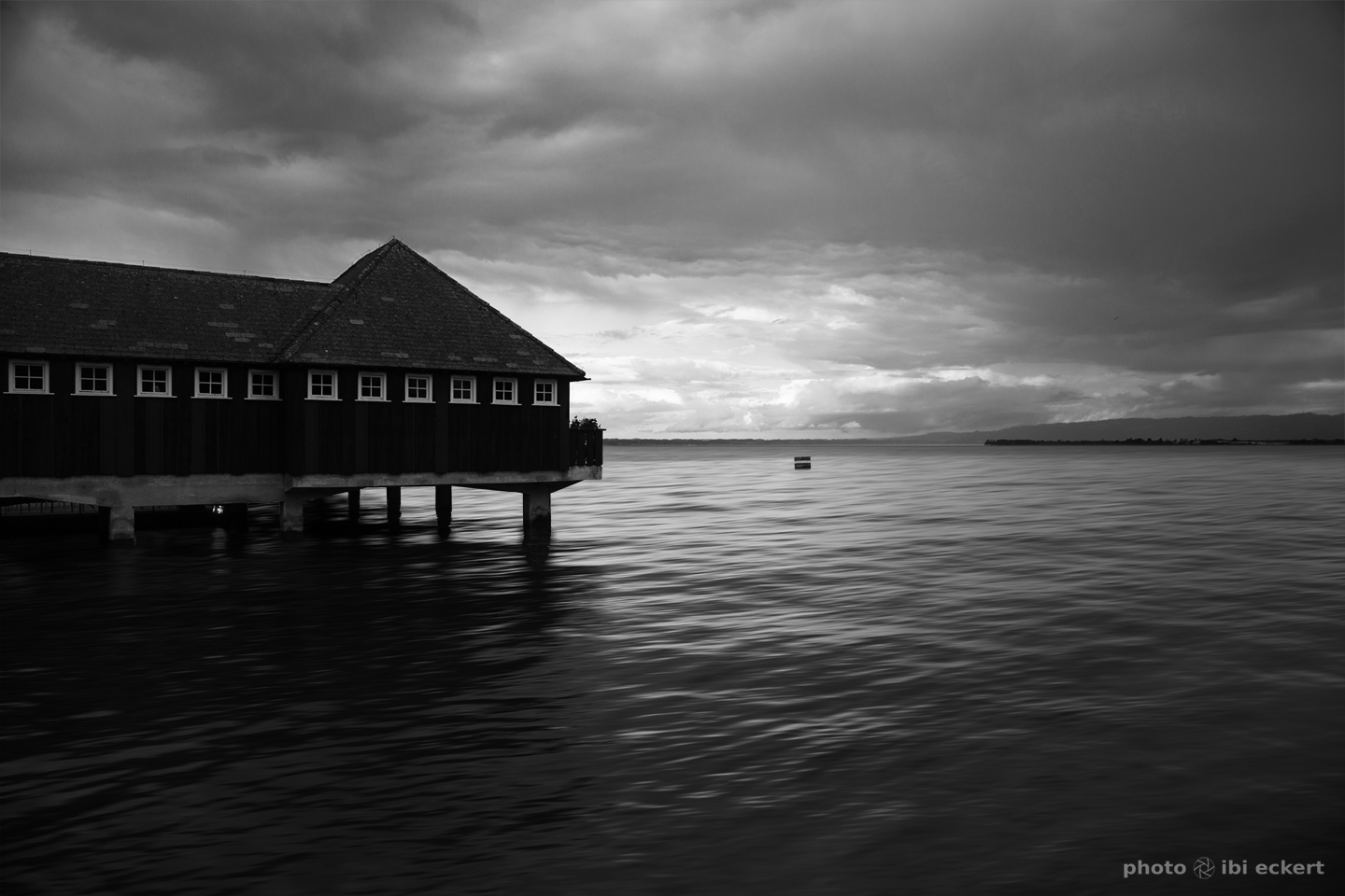 Gesang über den See vor dem Sturm