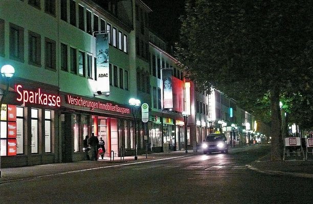 Geschaeftshäuser am Marktplatz