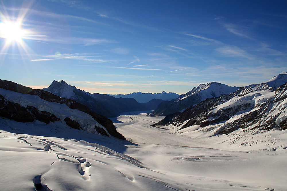 Geschafft !!! heute kurz nach 8.45 Uhr standen wir auf in dem Gletscher beim Jungfraujoch