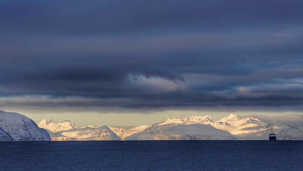 Geschichtetes Blau