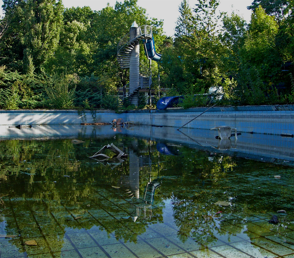 geschlossenes Freibad