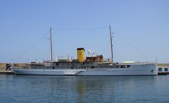 Gesehen im Profil- Dampf-Megayacht SS Delphine