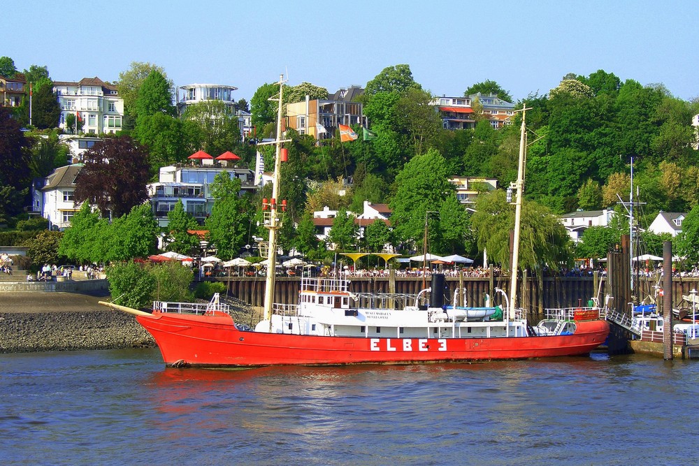 Gesehen im sonnigen Hamburg - Feuerschiff